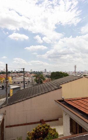 Casa à venda com 280m², 3 quartos e 2 vagas Casa à venda com 280m², 3 quartos e 2 vagasVista da Varanda