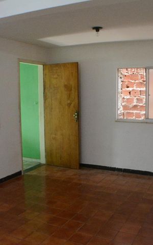 Casa para alugar com 102m², 3 quartos e sem vagaarto 