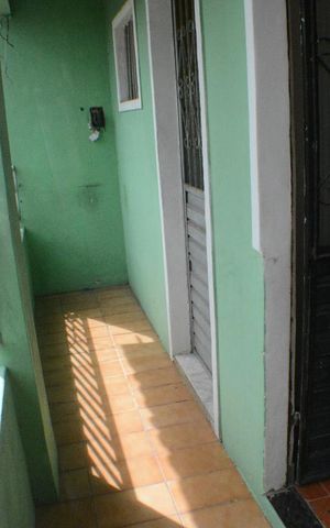 Casa para alugar com 102m², 3 quartos e sem vagaQuarto 1 com varanda e banheiro