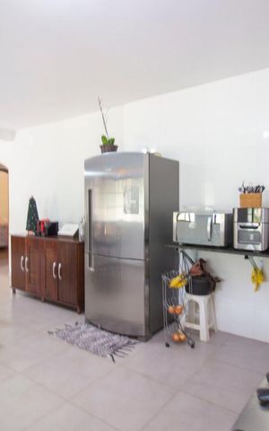 Casa à venda com 400m², 3 quartos e 2 vagasCozinha