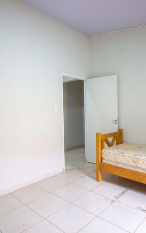 Casa à venda com 400m², 3 quartos e 2 vagasQuarto de Serviço 1