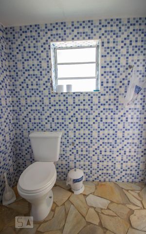 Casa à venda com 400m², 3 quartos e 2 vagasBanheiro de Serviço 2 
