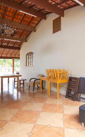 Casa à venda com 400m², 3 quartos e 2 vagasChurrasqueira