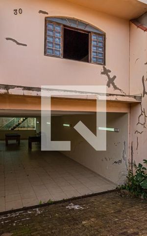 Casa à venda com 356m², 4 quartos e 10 vagasFrente do Imóvel