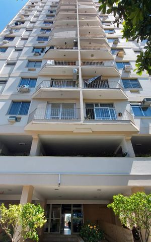 Apartamento à venda com 60m², 2 quartos e 1 vaga Apartamento à venda com 60m², 2 quartos e 1 vagaFachada