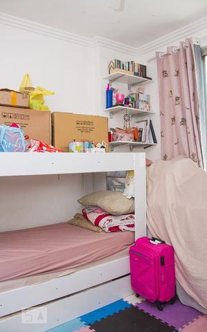 Apartamento à venda com 60m², 2 quartos e 1 vagaQuarto 02
