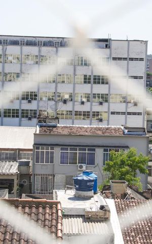 Apartamento à venda com 60m², 2 quartos e 1 vagaQuarto 01 - Janela