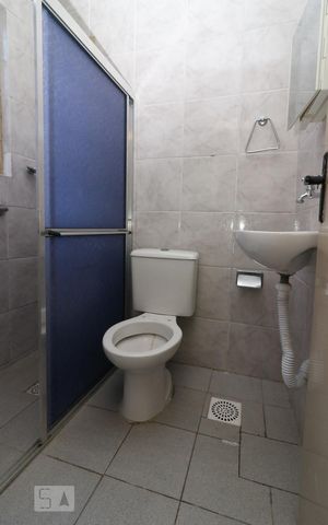 Casa à venda com 120m², 3 quartos e 2 vagas Casa à venda com 120m², 3 quartos e 2 vagasBanheiro de Serviço