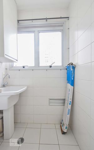 Studio à venda com 32m², 1 quarto e 1 vagaLavanderia
