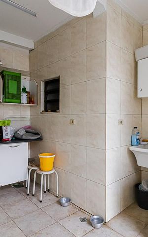 Casa para alugar com 350m², 3 quartos e 6 vagas Casa para alugar com 350m², 3 quartos e 6 vagasÁrea de Serviço
