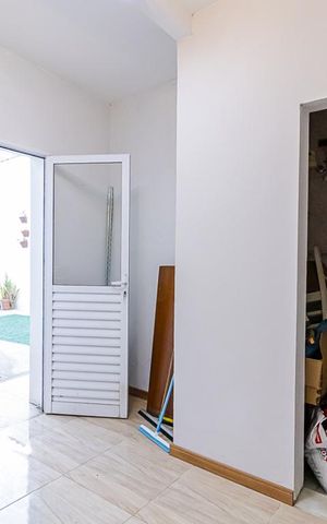 Casa para alugar com 350m², 3 quartos e 6 vagas Casa para alugar com 350m², 3 quartos e 6 vagasQuarto de Serviço