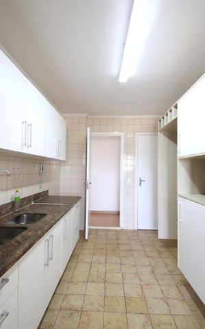 Apartamento à venda com 89m², 2 quartos e 1 vagaCozinha