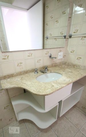 Apartamento à venda com 89m², 2 quartos e 1 vagaBanheiro