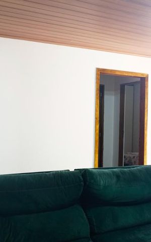 Casa à venda com 300m², 2 quartos e 3 vagasSala