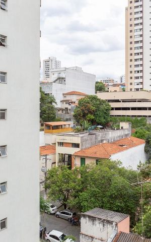 Apartamento à venda com 72m², 2 quartos e 2 vagas Apartamento à venda com 72m², 2 quartos e 2 vagasVista da Suíte