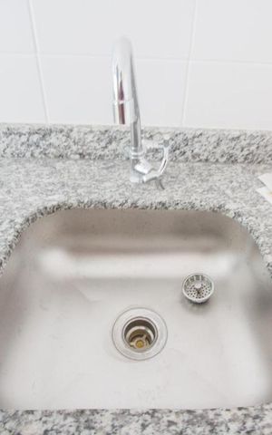 Apartamento para alugar com 55m², 2 quartos e 1 vagaDetalhe Cozinha
