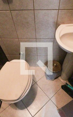 Casa para alugar com 169m², 3 quartos e 2 vagasChurrasqueira/Área de Serviço e Banheiro de Serviço