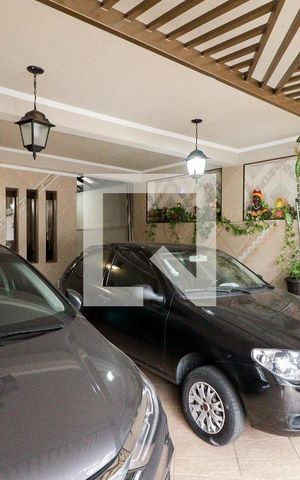 Casa para alugar com 169m², 3 quartos e 2 vagasGaragem
