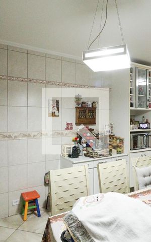 Casa para alugar com 169m², 3 quartos e 2 vagasCozinha