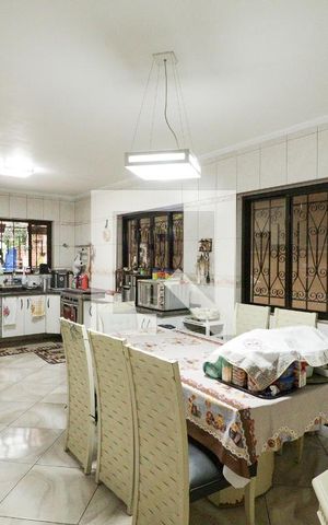 Casa para alugar com 169m², 3 quartos e 2 vagasCozinha