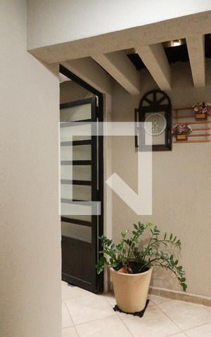 Casa para alugar com 169m², 3 quartos e 2 vagasEntrada