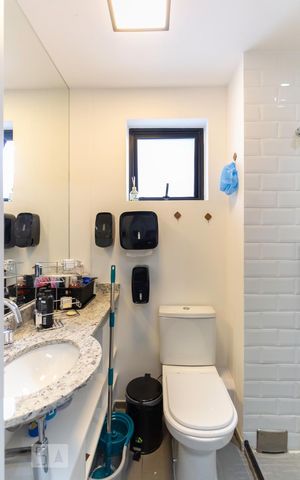 Studio à venda com 22m², 1 quarto e sem vagaBanheiro