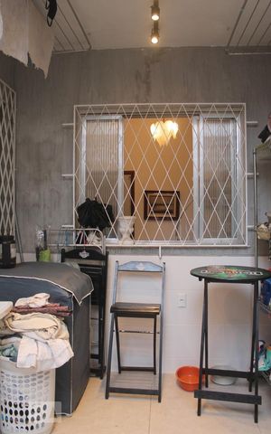 Casa de condomínio à venda com 150m², 3 quartos e sem vagaÁrea de Serviço