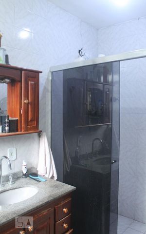 Casa de condomínio à venda com 150m², 3 quartos e sem vagaBanheiro Social 2