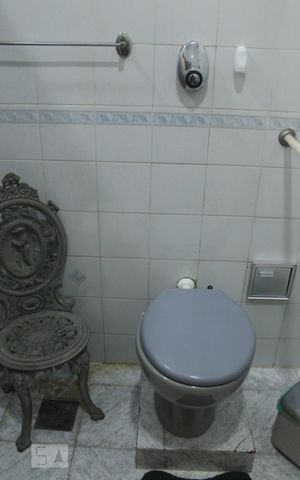 Casa de condomínio à venda com 150m², 3 quartos e sem vagaBanheiro Social 1