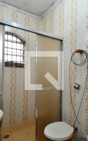 Casa à venda com 170m², 3 quartos e 3 vagasBanheiro Social