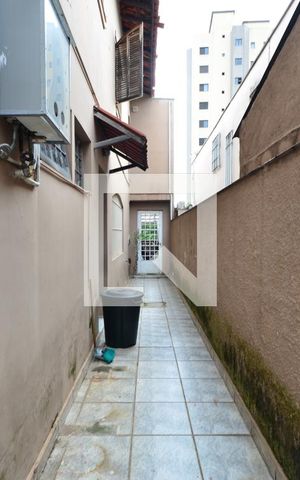 Casa à venda com 170m², 3 quartos e 3 vagasQuintal