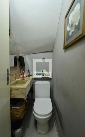 Casa à venda com 170m², 3 quartos e 3 vagasLavabo