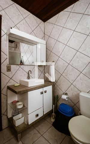 Casa à venda com 101m², 3 quartos e 1 vaga Casa à venda com 101m², 3 quartos e 1 vagaBanheiro casa 2