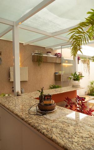 Casa à venda com 400m², 5 quartos e 4 vagas Casa à venda com 400m², 5 quartos e 4 vagasChurrasqueira