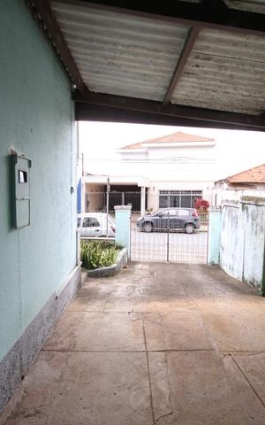 Casa à venda com 476m², 3 quartos e 3 vagasGaragem