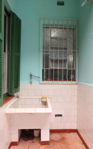 Casa à venda com 476m², 3 quartos e 3 vagasÁrea de Serviço
