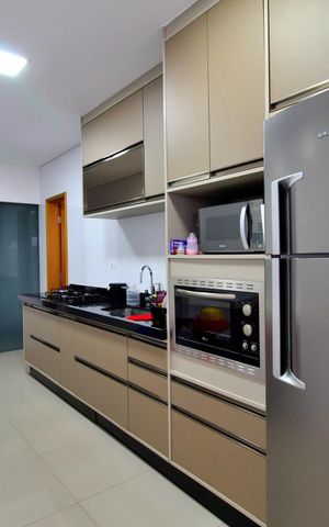 Apartamento à venda com 110m², 2 quartos e 2 vagasCozinha