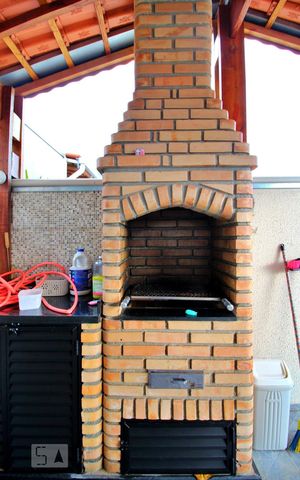 Apartamento à venda com 110m², 2 quartos e 2 vagasChurrasqueira