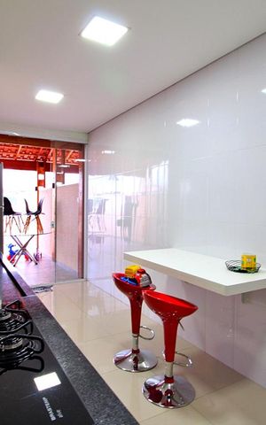 Apartamento à venda com 110m², 2 quartos e 2 vagasCozinha