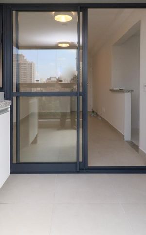 Apartamento para alugar com 52m², 2 quartos e 1 vaga Apartamento para alugar com 52m², 2 quartos e 1 vagaVaranda