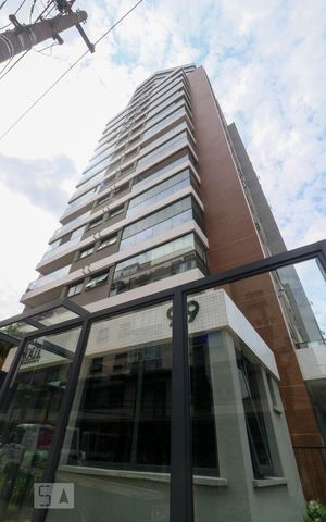 Apartamento para alugar com 52m², 2 quartos e 1 vaga Apartamento para alugar com 52m², 2 quartos e 1 vagaFachada