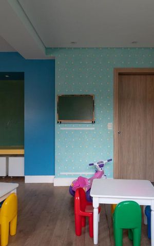 Apartamento para alugar com 49m², 2 quartos e 1 vaga Apartamento para alugar com 49m², 2 quartos e 1 vagaÁrea comum - Brinquedoteca
