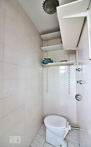 Apartamento à venda com 70m², 2 quartos e 1 vagaBanheiro de Serviço