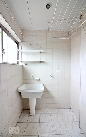 Apartamento à venda com 70m², 2 quartos e 1 vagaÁrea de Serviço
