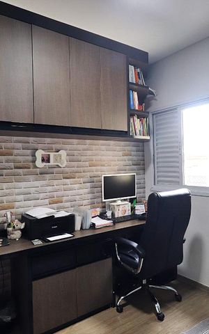 Apartamento à venda com 180m², 4 quartos e 3 vagasEscritório