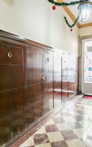 Apartamento à venda com 84m², 2 quartos e sem vagaHall de Entrada