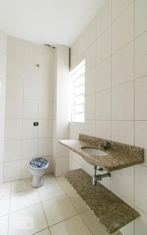 Apartamento à venda com 84m², 2 quartos e sem vagaBanheiro