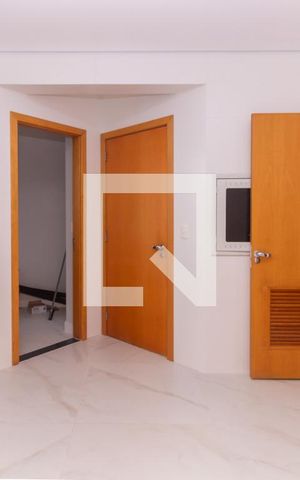 Apartamento à venda com 433m², 4 quartos e 5 vagas Apartamento à venda com 433m², 4 quartos e 5 vagasLavanderia