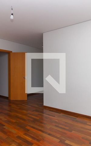 Apartamento à venda com 433m², 4 quartos e 5 vagas Apartamento à venda com 433m², 4 quartos e 5 vagasSuíte 3