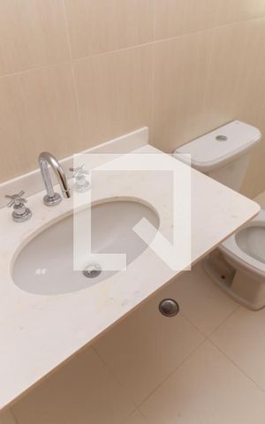 Apartamento à venda com 433m², 4 quartos e 5 vagas Apartamento à venda com 433m², 4 quartos e 5 vagasLavabo